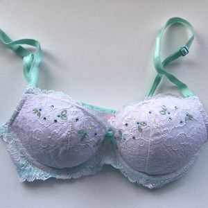 Victoria’s Secret Dream Angels Demi bra